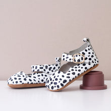 Load image into Gallery viewer, Flora Animal Print Girls Mary Jane Shoes