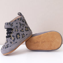 Load image into Gallery viewer, Buddy Grey Leopard Unisex Trainers
