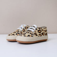Load image into Gallery viewer, Hunter Leopard Print Unisex Laced Espadrille
