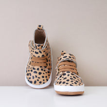 Load image into Gallery viewer, Jagger Tan Animal Print Unisex Trainers