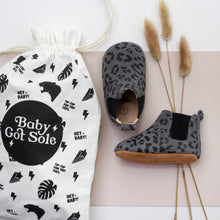 Load image into Gallery viewer, Suki Grey Leopard Print Chelsea Boots