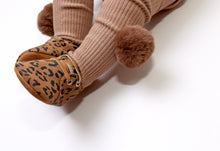Load image into Gallery viewer, Pom Pom Tights