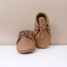 Load image into Gallery viewer, Cappuccino Leather Unisex Laced Booties