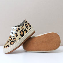 Load image into Gallery viewer, Hunter Leopard Print Unisex Laced Espadrille