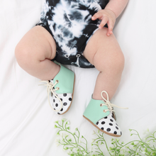 Load image into Gallery viewer, Luna Mint Polka Dot Spot Leather Oxfords
