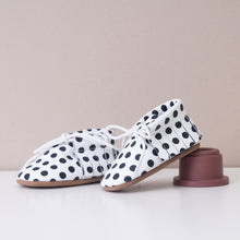 Load image into Gallery viewer, Sonny Polka Dot Spot Fringed Leather Moccasins
