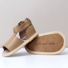 Load image into Gallery viewer, Savannah Camel Sandals
